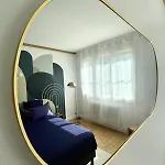 Apartment Mid Century - 3 Bedrooms - Parking - 6 People *