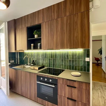 Mid Century - 3 Bedrooms - Parking - 6 People Dijon