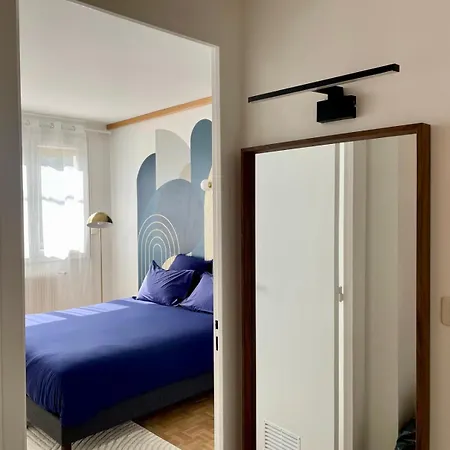 Mid Century - 3 Bedrooms - Parking - 6 People