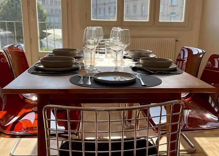 Διαμέρισμα Mid Century - 3 Bedrooms - Parking - 6 People *