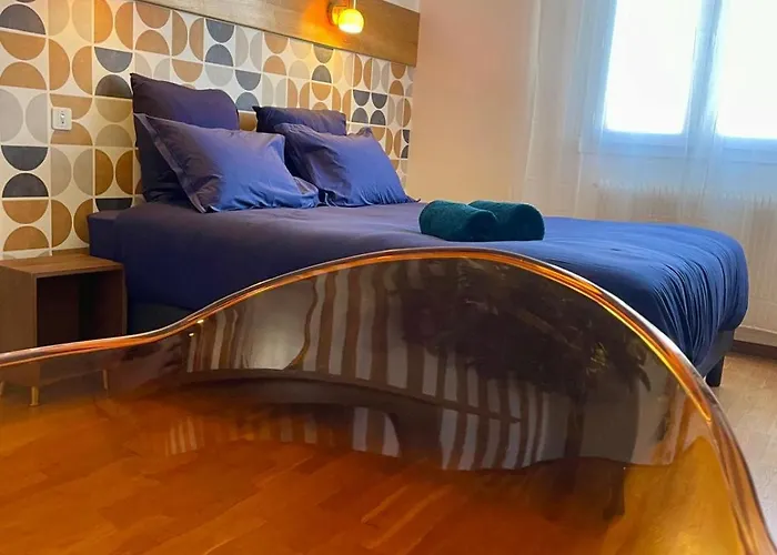 Mid Century - 3 Bedrooms - Parking - 6 People Διαμέρισμα Ντιζόν