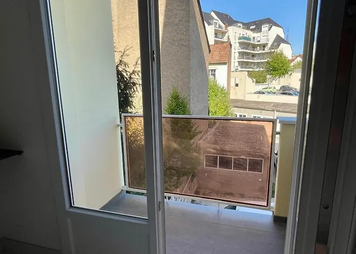 Mid Century - 3 Bedrooms - Parking - 6 People * ディジョン