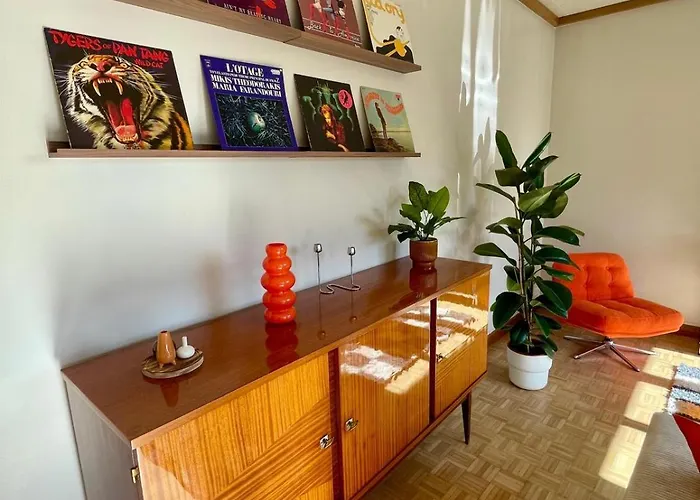 Mid Century - 3 Bedrooms - Parking - 6 People Διαμέρισμα