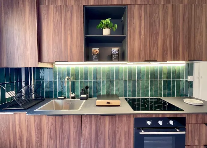 Mid Century - 3 Bedrooms - Parking - 6 People Ντιζόν