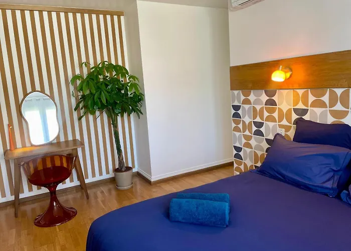 Mid Century - 3 Bedrooms - Parking - 6 People Διαμέρισμα