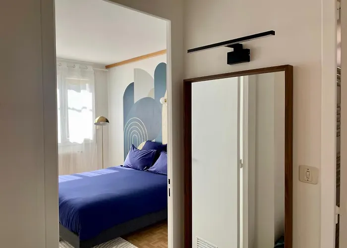 Mid Century - 3 Bedrooms - Parking - 6 People